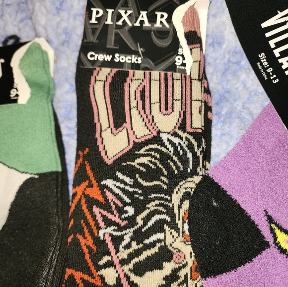 Disney Villains and Pixar Crew Socks Set - Picture 3 of 4
